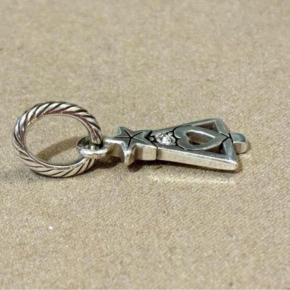 🆕 Brighton Christmas Tree Star charm Silver with cutout heart & crystal Retired - Picture 3 of 5